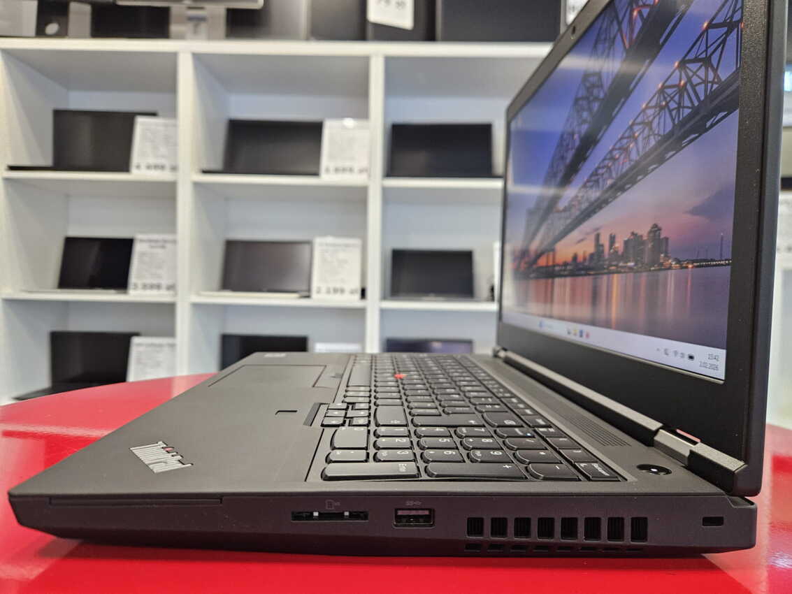 Lenovo ThinkPad P15 G1 15,6" i9-10885H 32GB RAM 512GB SSD nVidia Quadro RTX 4000 8GB IPS WIN 11 Pro3 Lenovo ThinkPad P15 G1 15,6" i9-10885H 32GB RAM 512GB SSD nVidia Quadro RTX 4000 8GB IPS WIN 11 Pro3