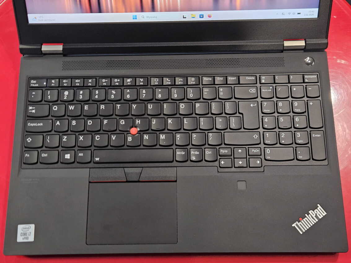 Lenovo ThinkPad P15 G1 15,6" i9-10885H 32GB RAM 512GB SSD nVidia Quadro RTX 4000 8GB IPS WIN 11 Pro5 Lenovo ThinkPad P15 G1 15,6" i9-10885H 32GB RAM 512GB SSD nVidia Quadro RTX 4000 8GB IPS WIN 11 Pro5