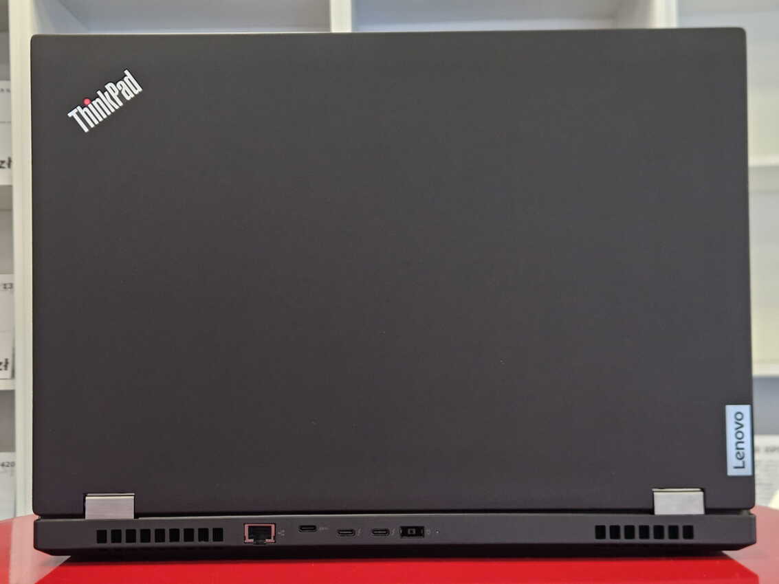 Lenovo ThinkPad P15 G1 15,6" i9-10885H 32GB RAM 512GB SSD nVidia Quadro RTX 4000 8GB IPS WIN 11 Pro4 Lenovo ThinkPad P15 G1 15,6" i9-10885H 32GB RAM 512GB SSD nVidia Quadro RTX 4000 8GB IPS WIN 11 Pro4