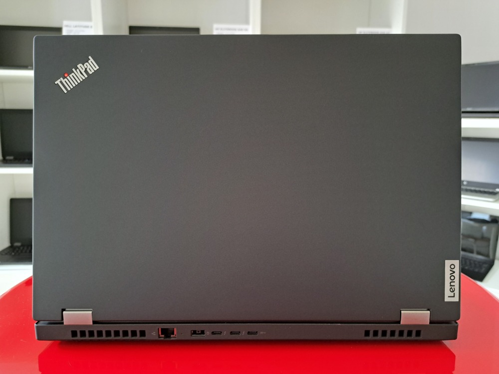 NOWY Lenovo ThinkPad P15 G2 15,6" Xeon W-11855M 16GB RAM 512GB SSD nVidia T1200 IPS Full HD LTE WIN 11 Pro4 NOWY Lenovo ThinkPad P15 G2 15,6" Xeon W-11855M 16GB RAM 512GB SSD nVidia T1200 IPS Full HD LTE WIN 11 Pro4