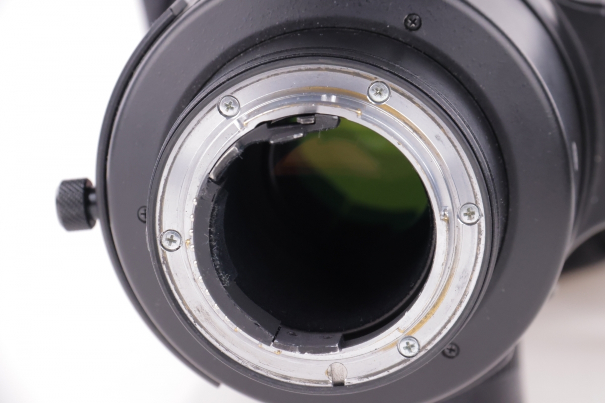 Nikkor 200-400mm f/4 AF-S VR9 Nikkor 200-400mm f/4 AF-S VR9