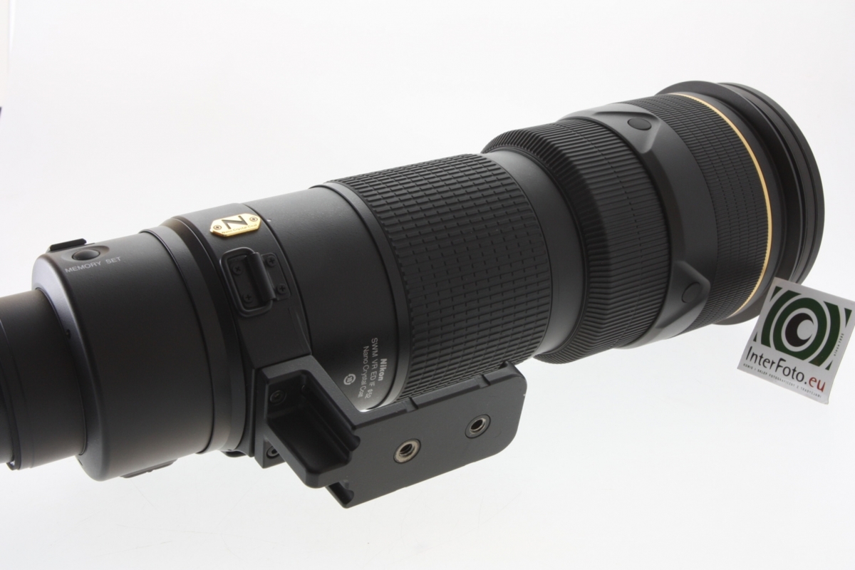 Nikkor 200-400mm f/4 AF-S VR II0 Nikkor 200-400mm f/4 AF-S VR II0