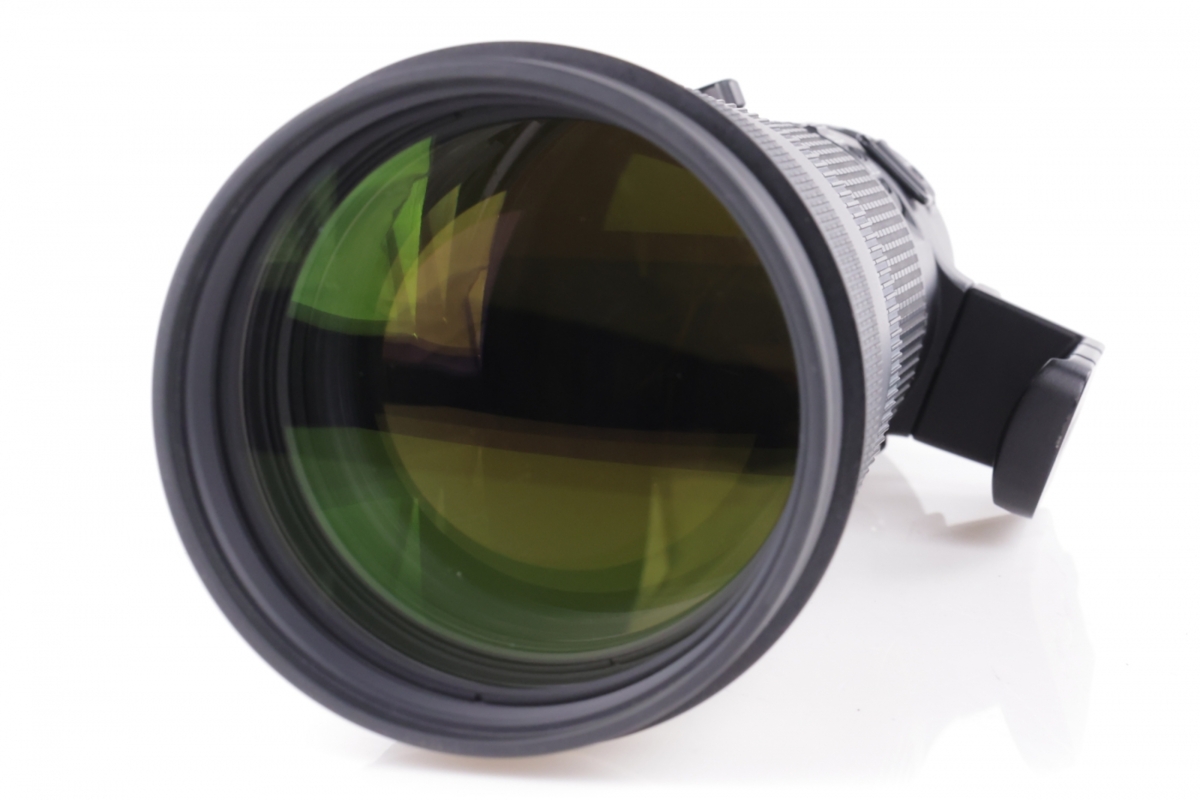 Nikkor 200-400mm f/4 AF-S VR8 Nikkor 200-400mm f/4 AF-S VR8
