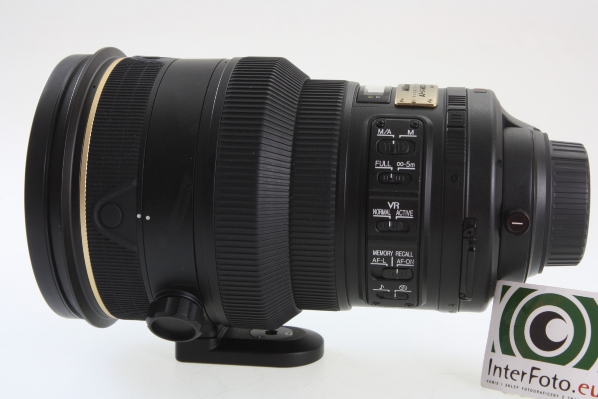 Nikkor 200mm f/2 AF-S VR ED Nikkor 200mm f/2 AF-S VR ED