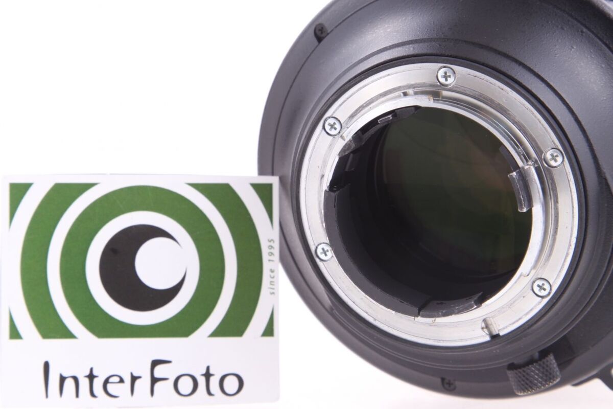 Nikkor 200mm f/2 AF-S VR ED7 Nikkor 200mm f/2 AF-S VR ED7