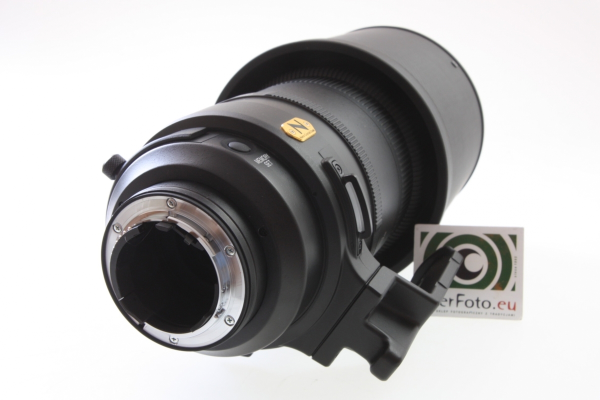 Nikkor 300mm f/2.8 ED AF-S VR II1 Nikkor 300mm f/2.8 ED AF-S VR II1