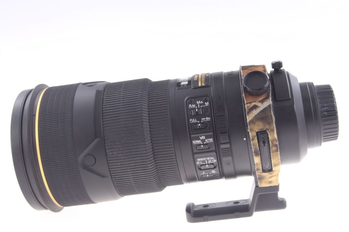 Nikkor 300mm f/2.8 ED AF-S VR II3 Nikkor 300mm f/2.8 ED AF-S VR II3