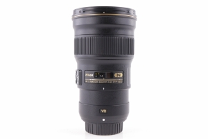 Nikkor 300mm f/4 ED AF-S PF VR0 Nikkor 300mm f/4 ED AF-S PF VR0