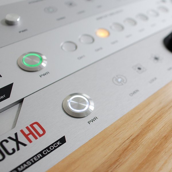 OCX HD - 768 kHz HD Master Clock1 OCX HD - 768 kHz HD Master Clock1