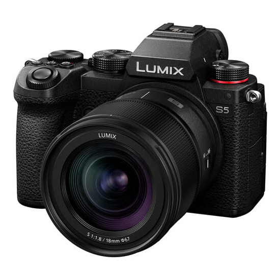 Obiektyw Panasonic Lumix S 18mm f/1.84 Obiektyw Panasonic Lumix S 18mm f/1.84