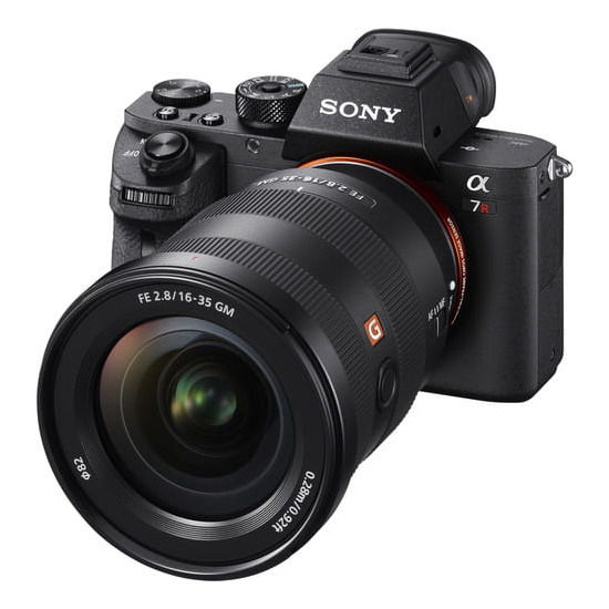 Obiektyw Sony FE 16-35mm F/2,8 GM - SEL1635GM5 Obiektyw Sony FE 16-35mm F/2,8 GM - SEL1635GM5