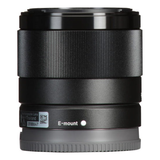 Obiektyw Sony FE 28 mm f/2.0 SEL28F204 Obiektyw Sony FE 28 mm f/2.0 SEL28F204