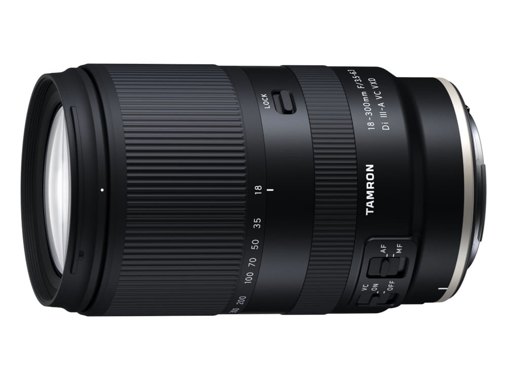 Obiektyw Tamron 18-300 mm F/3.5-6.3 Di III-A VC VXD Canon RF Obiektyw Tamron 18-300 mm F/3.5-6.3 Di III-A VC VXD Canon RF