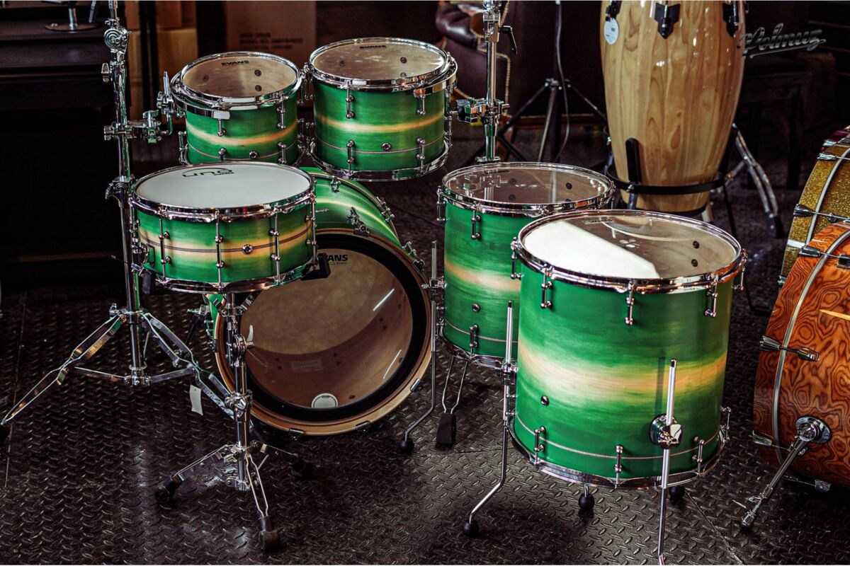 Polmuz Maple Model 1 - 22/10/12/14/16/14SD - Inlayed Artist Green to natural Fade0 Polmuz Maple Model 1 - 22/10/12/14/16/14SD - Inlayed Artist Green to natural Fade0