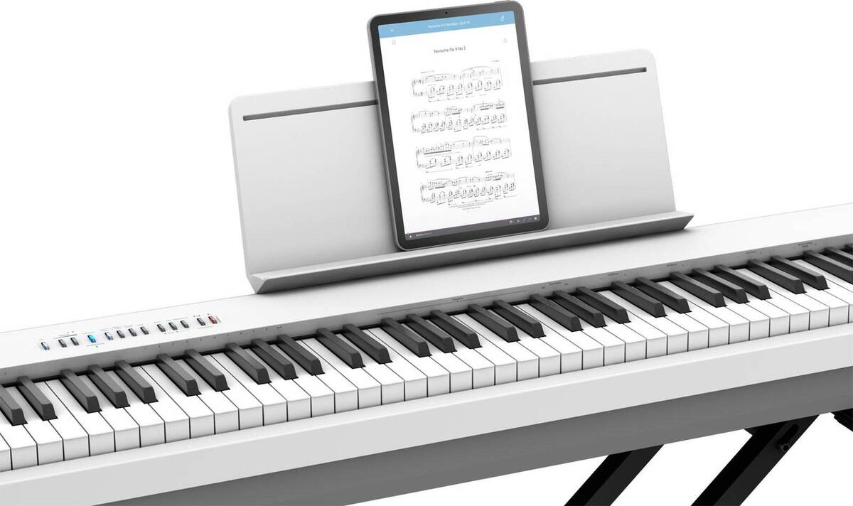 Roland FP-30X WH - Przenośne pianino cyfrowe z dedykowanym statywem6 Roland FP-30X WH - Przenośne pianino cyfrowe z dedykowanym statywem6