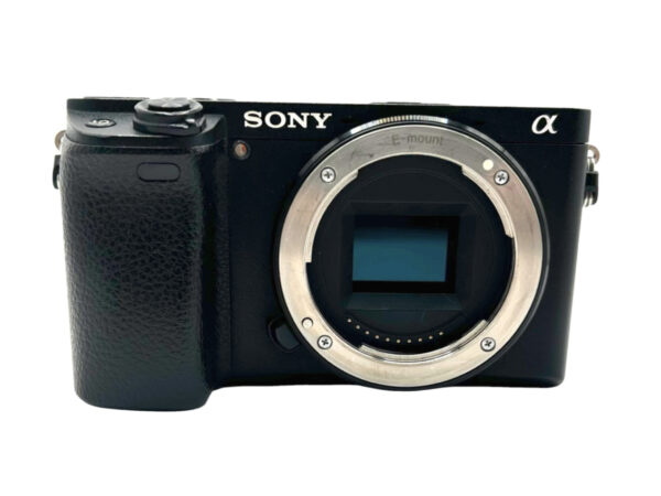 SONY Alpha A6300 + 16-50/3.5-5.6 OSS | SN 3813625 + 5512815 | Przebieg 20343 |