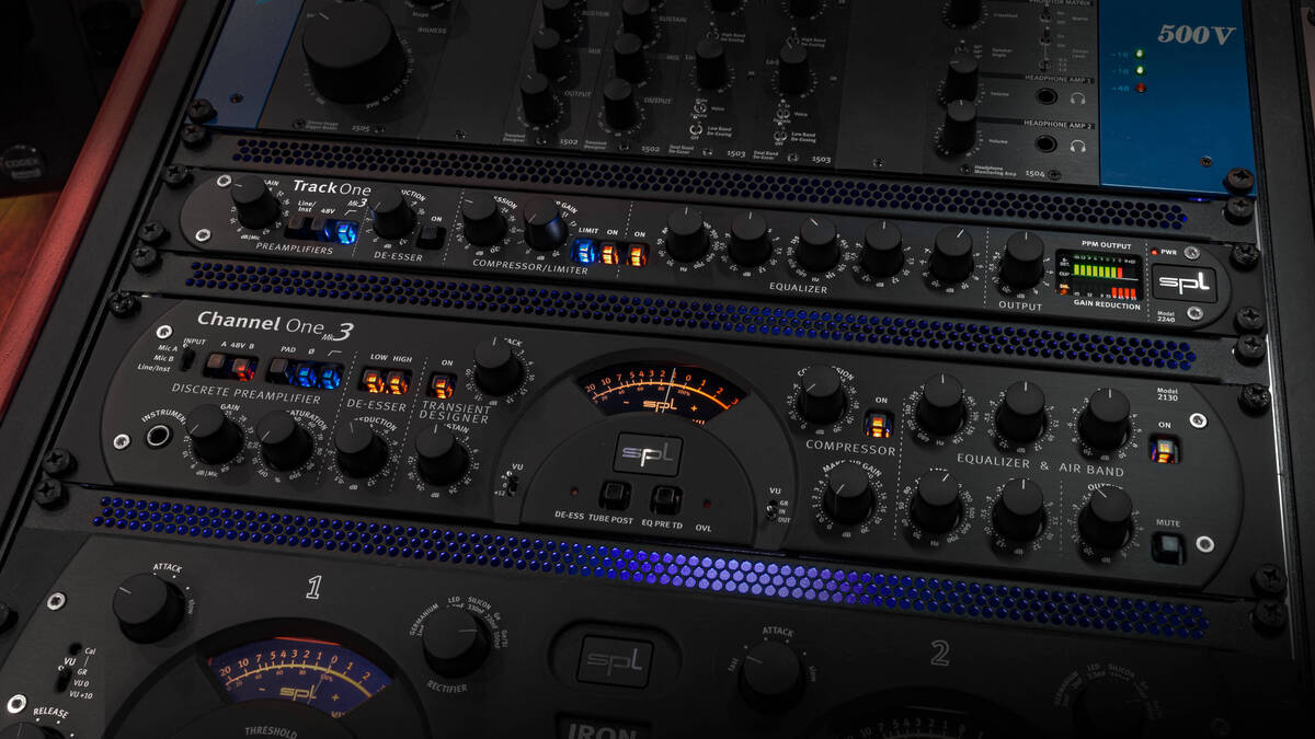 Studio Series - Channel One Mk33 Studio Series - Channel One Mk33