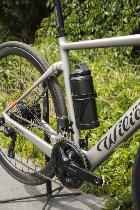 Wilier cento1 hybrid 105 di2 m grey / black / orange; matt2 Wilier cento1 hybrid 105 di2 m grey / black / orange; matt2