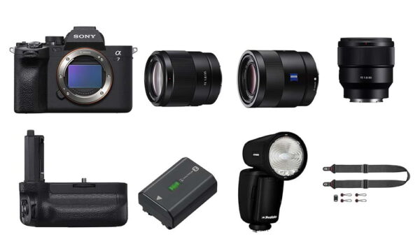 Zestaw Sony A7 IV + FE 35 MM F/1.8 + FE 55 MM F/1.8 FE ZA CARL ZEISS SONNAR T* + FE 85 MM F/1.8 + Grip Sony A7IV + Akumulator Sony NP-FZ100 + Lampa Profoto A10 AirX TTL Sony + Peak Design Pasek na szyję SLIDE BLACK V3